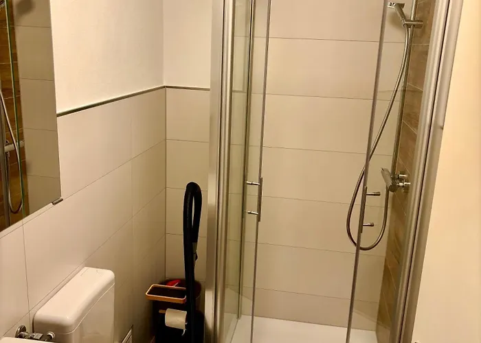 Apartament Hiev Up *